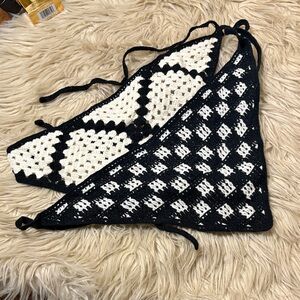 Black and White Crochet Triangle Hair Covers